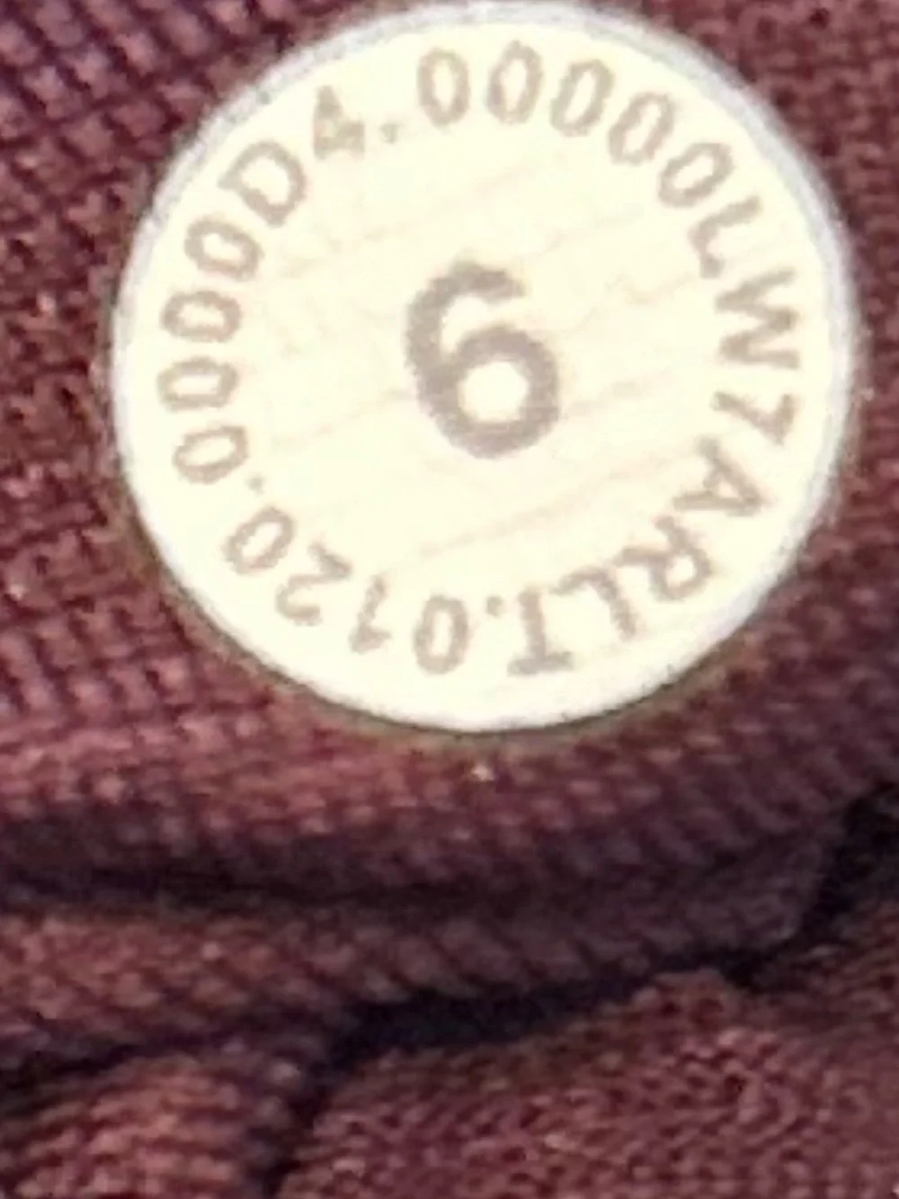 Lululemon Hotty Hot HR 3.5” Shorts Size 6 Burgundy NWOT Lined Running - Picture 6 of 6
